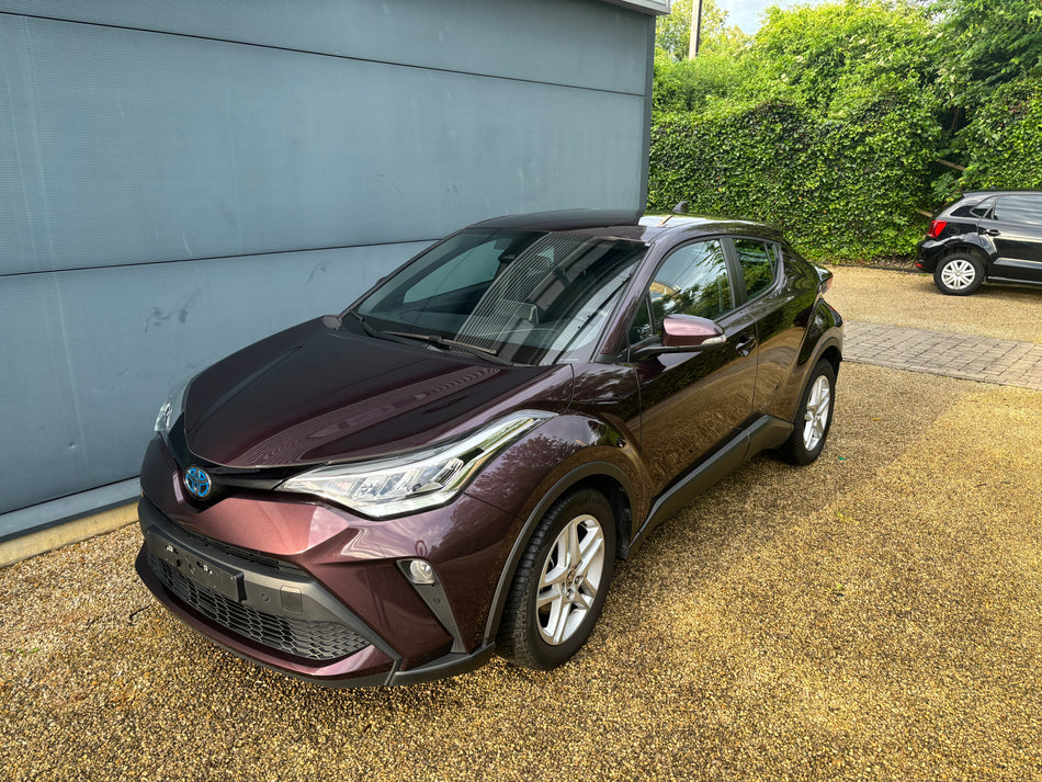 TOYOTA C-HR HYBRIDE