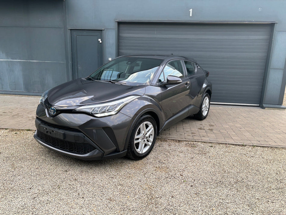 TOYOTA C-HR HYBRIDE